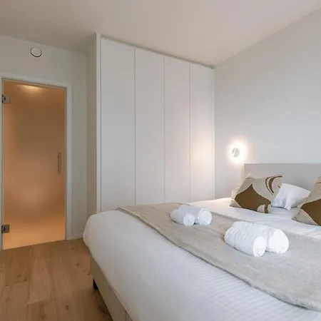 Huswell - New Overlooking The Yacht Harbor With Parking * Ostend